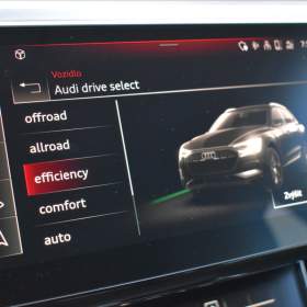 Foto inzerátu Audi e-tron 55  300KW S-Line Panorama