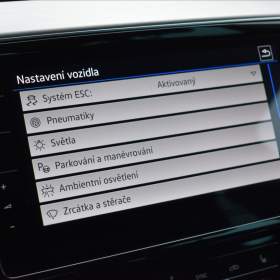 Foto inzerátu Volkswagen Passat 2,0 TDi  DSG R-Line Webasto IQ Light