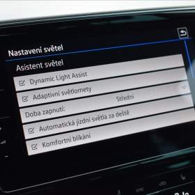 Foto inzerátu Volkswagen Passat 2,0 TDi  DSG R-Line Webasto IQ Light