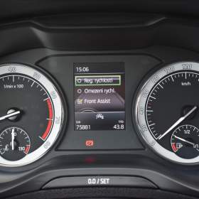 Foto inzerátu Škoda Karoq 1,5 TSi  Style LED PDC Kessy