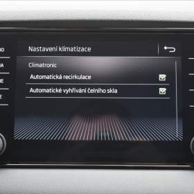 Foto inzerátu Škoda Karoq 1,5 TSi  Style LED PDC Kessy