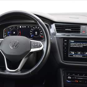 Foto inzerátu Volkswagen Tiguan Allspace 2,0 TDi DSG 4x4 Elegance LED Assist