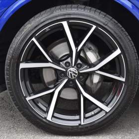 Foto inzerátu Volkswagen Touareg 3,0 TDi  R-Line Tiptronic LED Assist