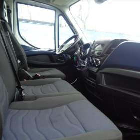 Foto inzerátu Iveco Daily 2,3 HPT KLIMATRONIC 35S16 L2H