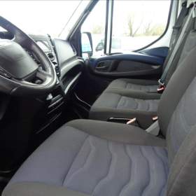 Foto inzerátu Iveco Daily 2,3 HPT KLIMATRONIC 35S16 L2H