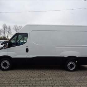 Foto inzerátu Iveco Daily 2,3 HPT KLIMATRONIC 35S16 L2H