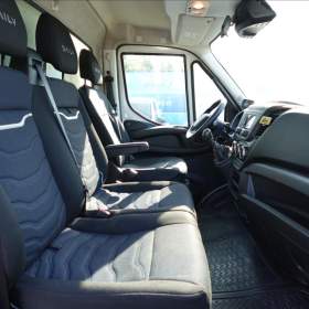 Foto inzerátu Iveco Daily 3,0 HPT 35S18 SKŘÍŇ MRAZÁK -2