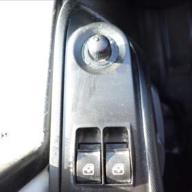 Foto inzerátu Iveco Daily 3,0 HPT 35S18 SKŘÍŇ MRAZÁK -2