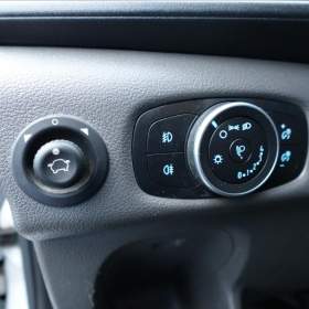 Foto inzerátu Ford Transit 2,0 TDCi  7MÍST VALNÍK KLIMA S