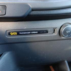 Foto inzerátu Ford Transit 2,0 TDCi  7MÍST VALNÍK KLIMA S