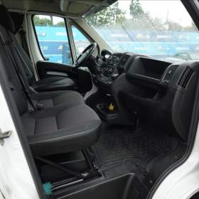 Foto inzerátu Citroën Jumper 2,2 HDi VALNÍK PLACHTA SPANÍ