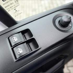 Foto inzerátu Iveco Daily 2,3 HPT 35C16 SKŘÍŇ ČELO KLIM