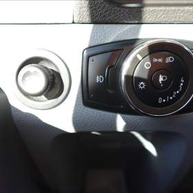 Foto inzerátu Ford Transit 2,0 TDCI  L3H2 8MÍST BUS KLIMA