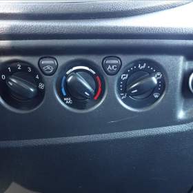Foto inzerátu Ford Transit 2,0 TDCI  L3H2 8MÍST BUS KLIMA