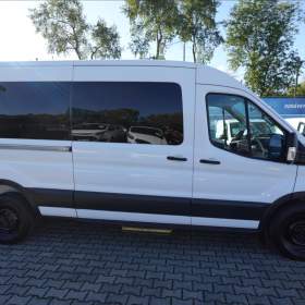 Foto inzerátu Ford Transit 2,0 TDCI  L3H2 8MÍST BUS KLIMA