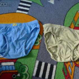 Fotka k inzerátu Punčochy(štrample), ponožky, kalhotky a slipy. / 16405094