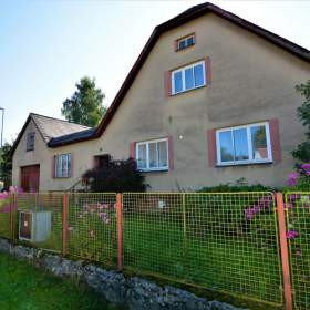 Prodej, Rodinný dům, 190 m2 / 16955682