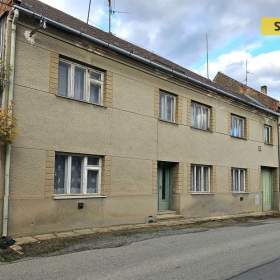 Prodej, Rodinný dům, 400 m2 / 18700557