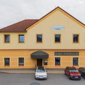 Prodej, restaurace, 500 m2 / 19138645