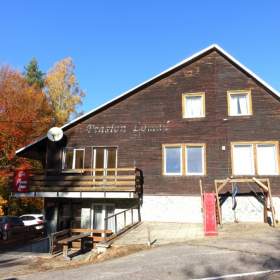 Prodej, ubytování, 700 m2 / 19249943