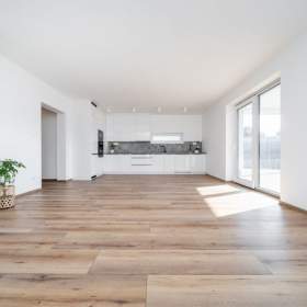 Prodej, Rodinný dům, 165 m2 / 19251040