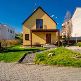 Prodej, Rodinný dům, 105 m2 / 19326447
