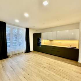Prodej, byt 3+kk, 70 m2 / 19329853