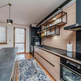 Foto inzerátu Prodej, Rodinný dům, 197 m2