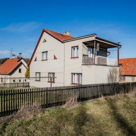 Prodej, Rodinný dům, 200 m2 / 19357325