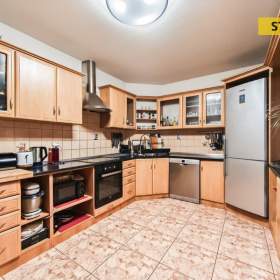 Foto inzerátu Prodej, Rodinný dům, 256 m2