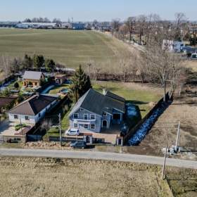 Foto inzerátu Prodej, Rodinný dům, 220 m2