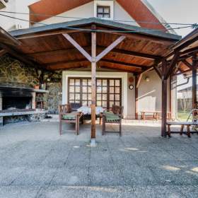 Foto inzerátu Prodej, Rodinný dům, 220 m2