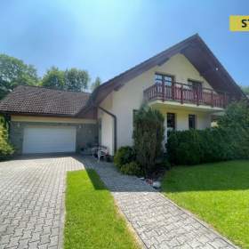 Prodej, Rodinný dům, 240 m2 / 19409808