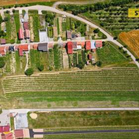 Prodej, Pozemky komerční, 2210 m2 / 19412833