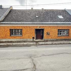 Prodej, Rodinný dům, 200 m2 / 19431402