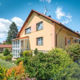 Prodej, Rodinný dům, 405 m2 / 19459839
