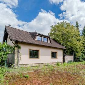 Prodej, Rodinný dům, 200 m2 / 19463709