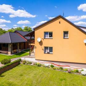 Prodej, Rodinný dům, 220 m2 / 19465882