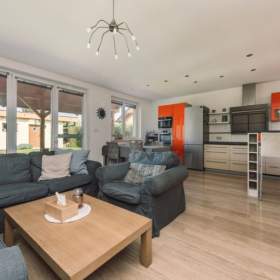 Foto inzerátu Prodej, Rodinný dům, 148 m2