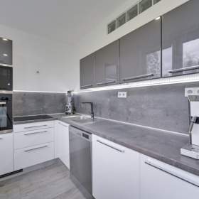 Prodej, byt 3+1, 82 m2 / 19477306