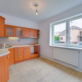 Foto inzerátu Prodej, Rodinný dům, 100 m2