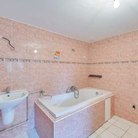 Foto inzerátu Prodej, Rodinný dům, 100 m2