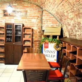 Pronájem, prodejny, 90 m2 / 19484415