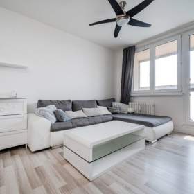 Prodej, byt 2+kk, 57 m2 / 19504060