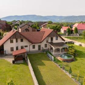 Foto inzerátu Prodej, Rodinný dům, 340 m2