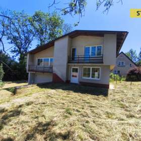 Prodej, Rodinný dům, 270 m2 / 19508192