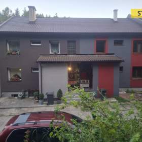 Prodej, Rodinný dům, 191 m2 / 19511298