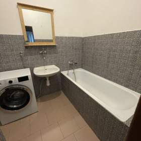 Foto inzerátu Pronájem, byt 1+kk, 36 m2