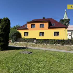 Prodej, Rodinný dům, 227 m2 / 19523657