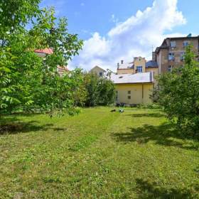 Foto inzerátu Prodej, najemní domy, 439 m2